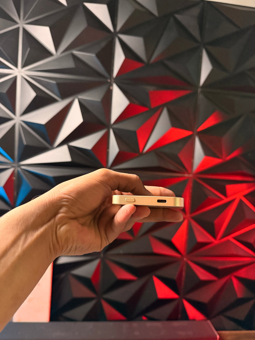 Mubtronics Transparent Magsafe Power Bank ( ONE TIME STOCK )